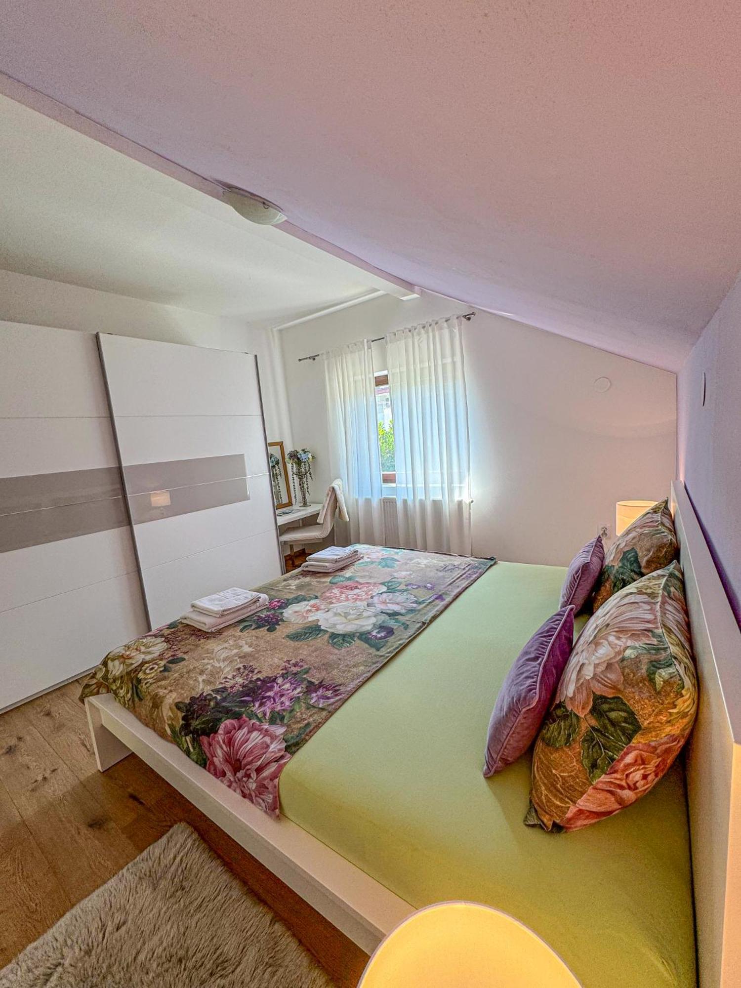 Apartman Mibel Загреб Екстер'єр фото